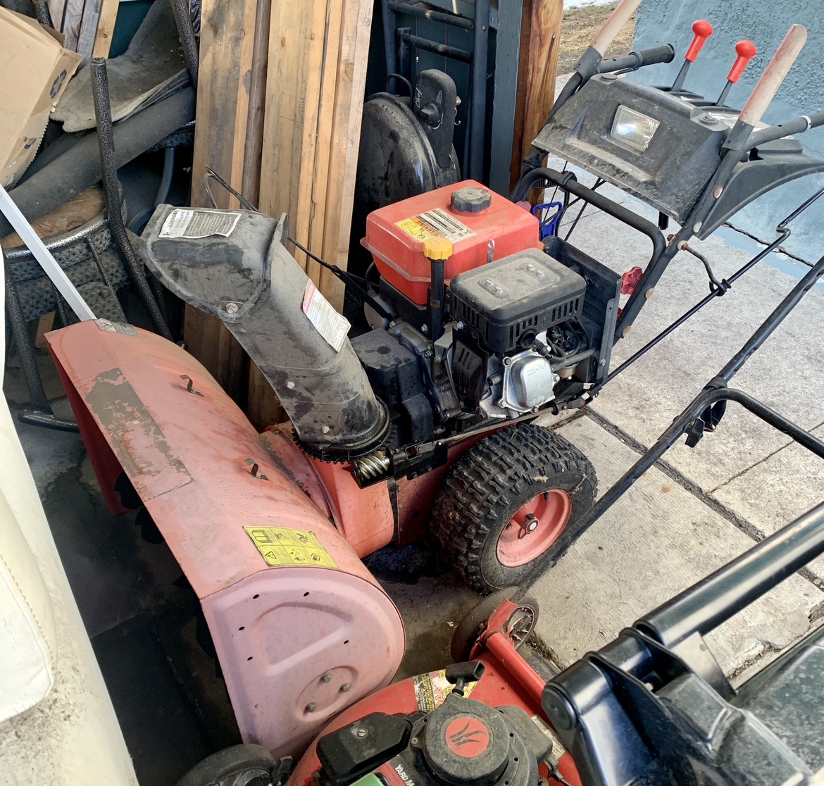 #freecycle Snowblower! Free!