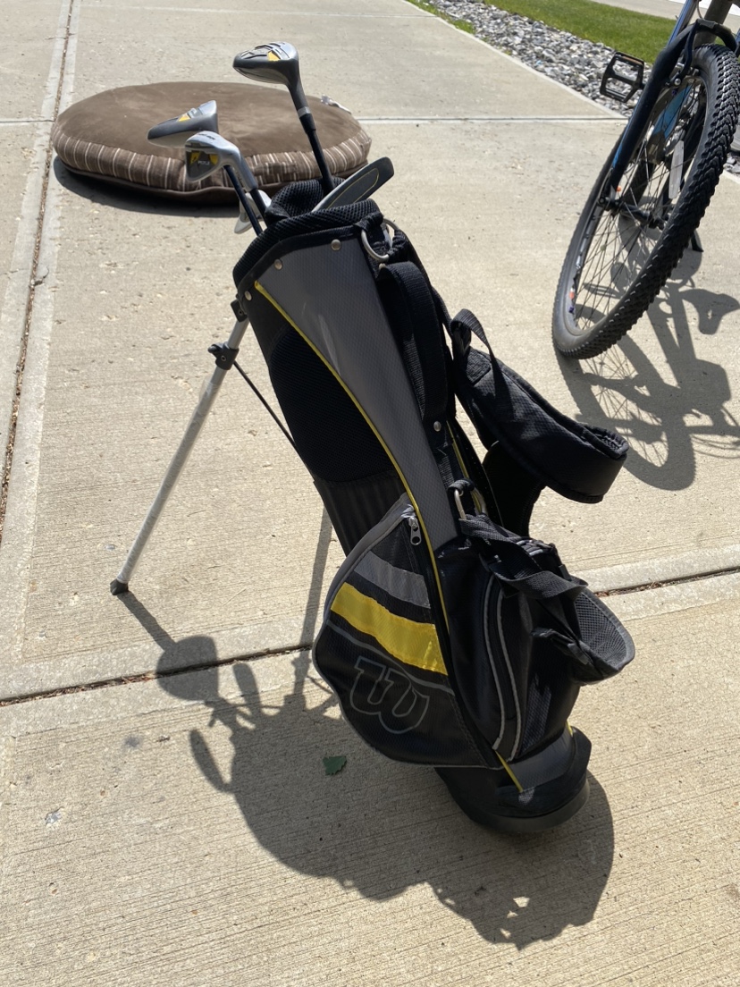 Youth golf set