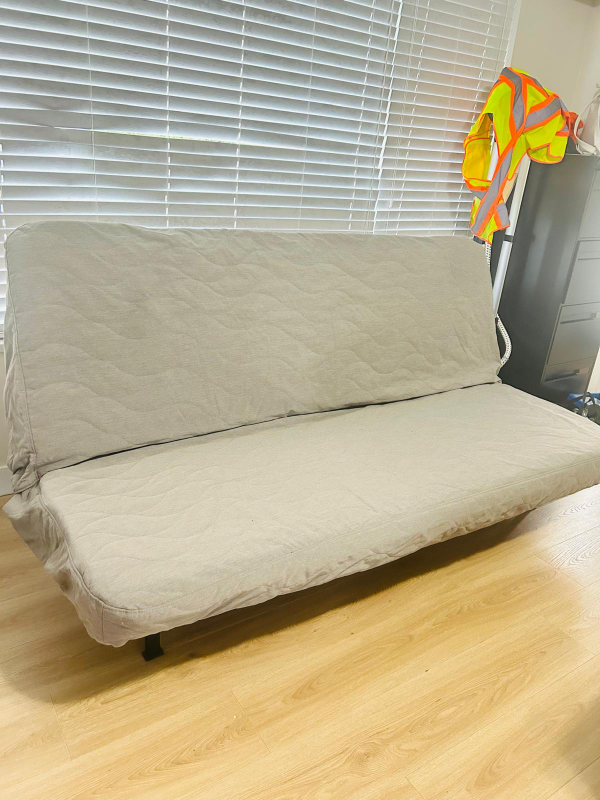 futon