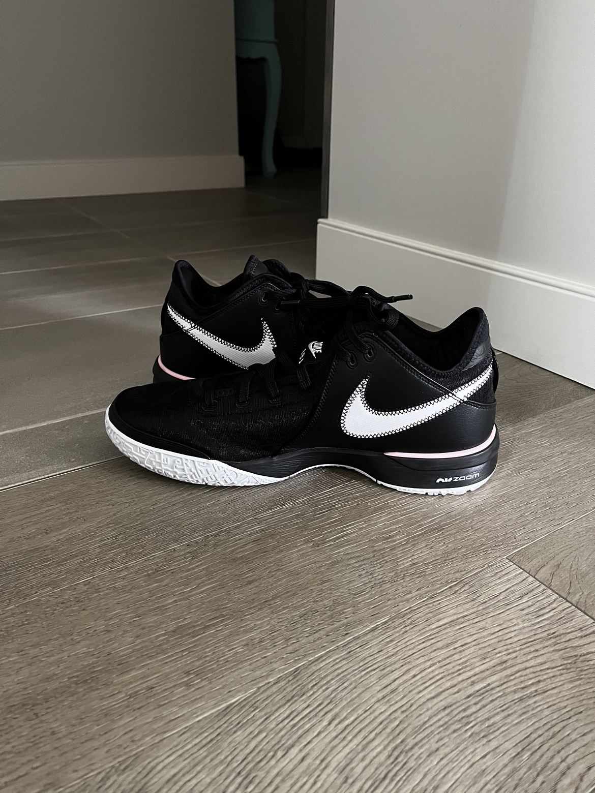 Nike Lebron NXXT Size 12 men’s - photo 2