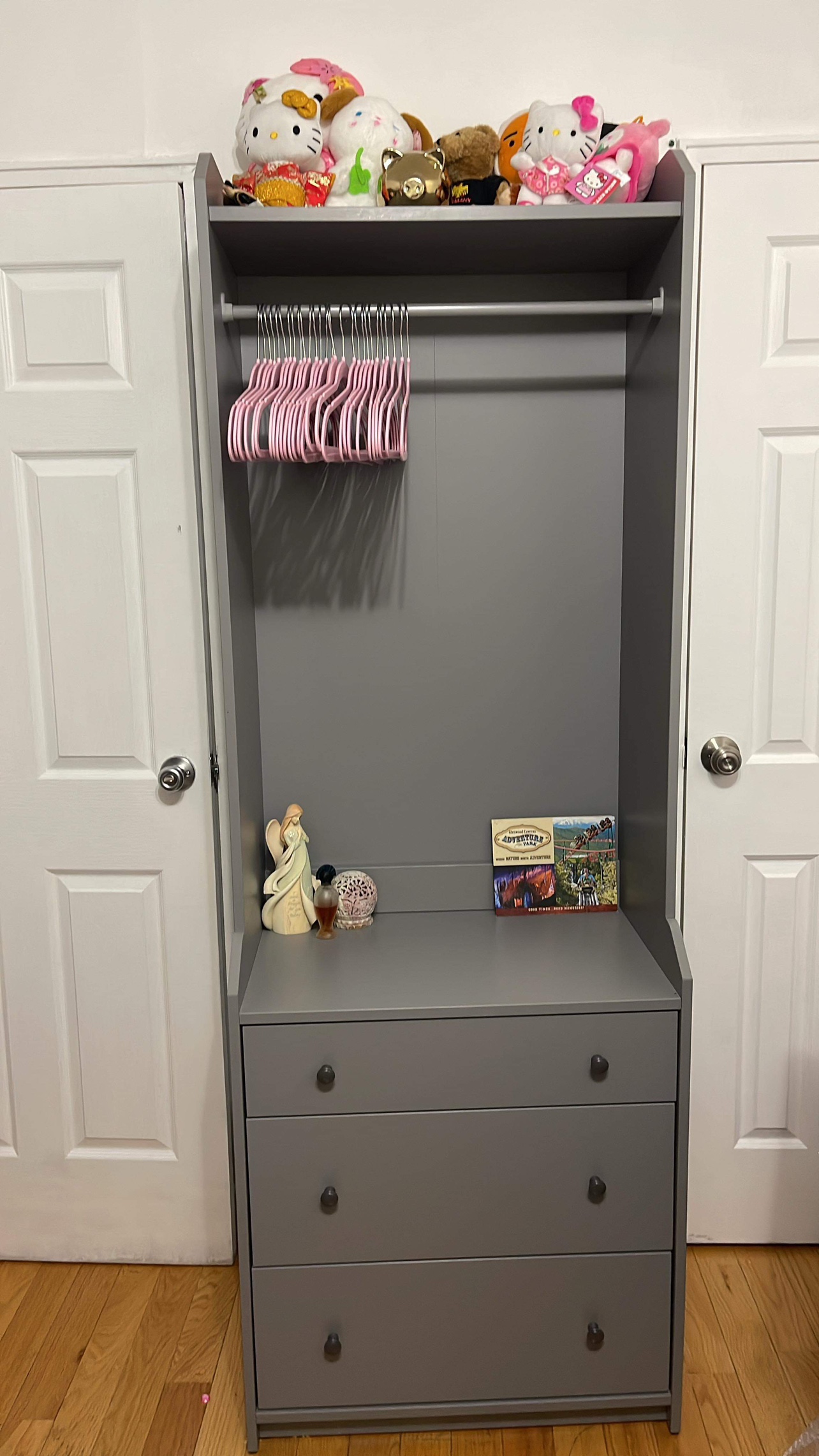 Tall Drawer Chest Hauga with Part hangers - photo 2