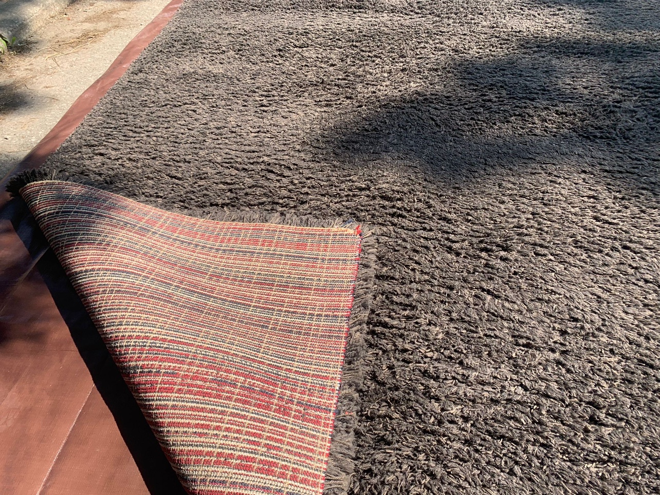 Like new high quality 10’ x 8' Cloud Gray Shag Rug image indicator(4)