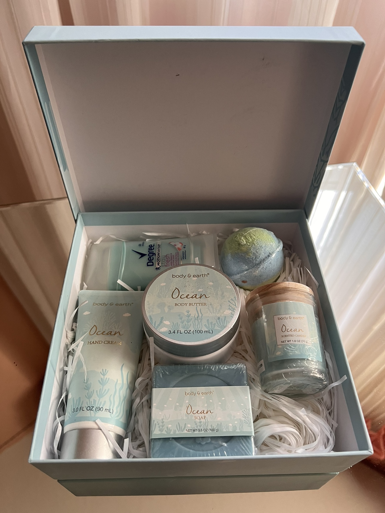 Women's Bath and Body Gift Set - photo 2