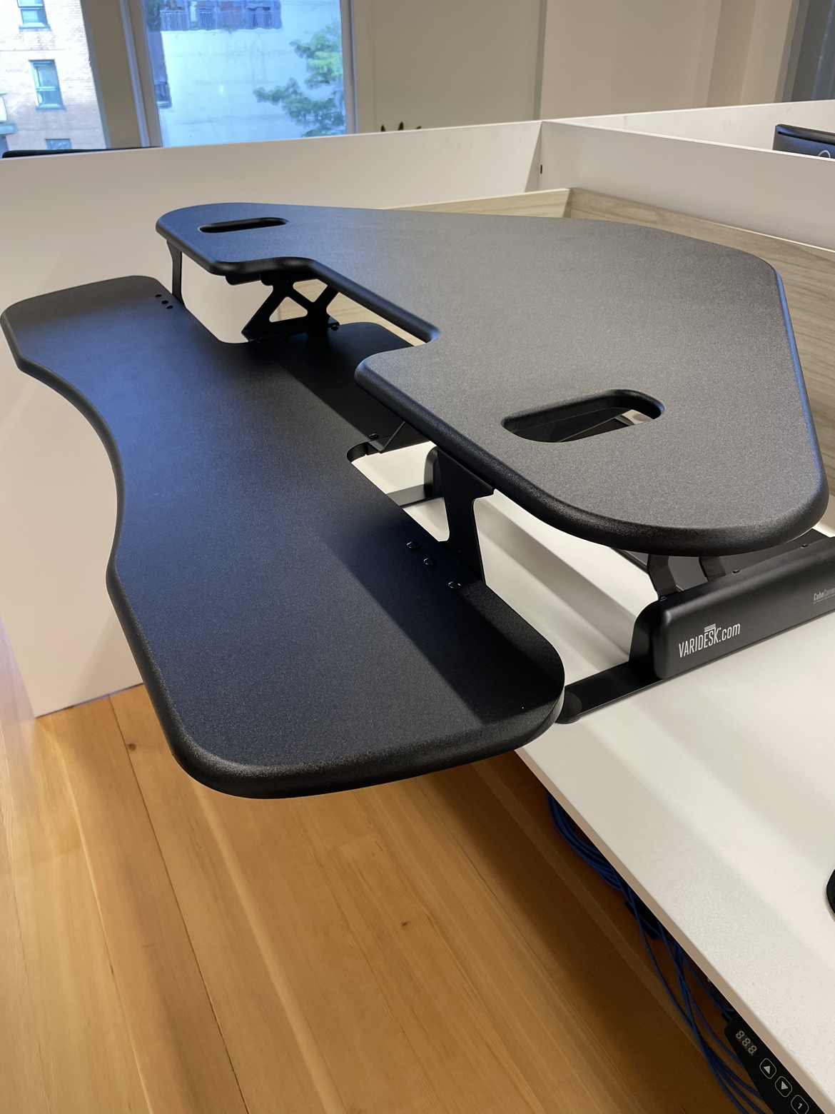 VariDesk Sit/Stand Topper - photo 2
