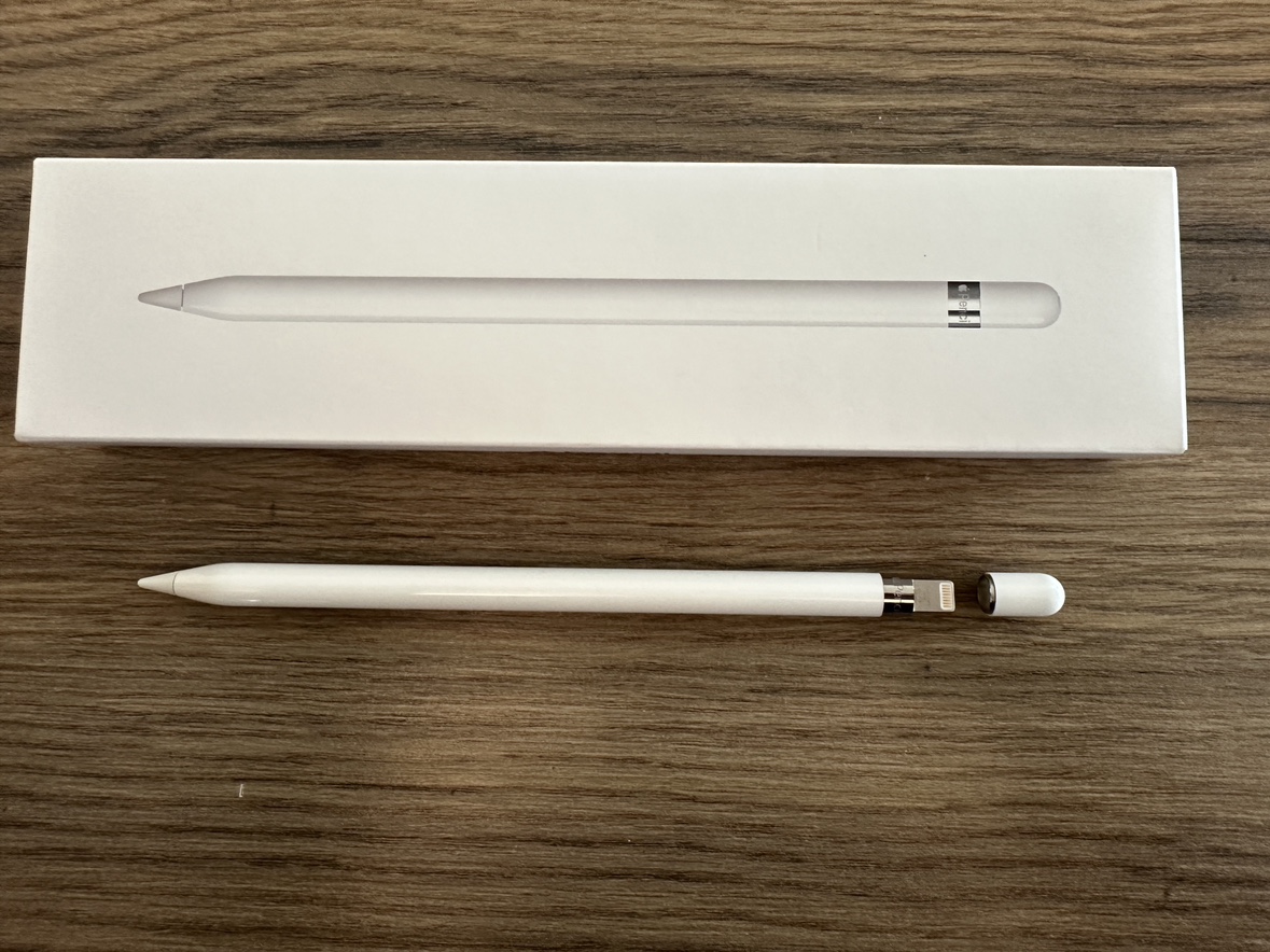 Apple Pencil 1st generation thumbnail