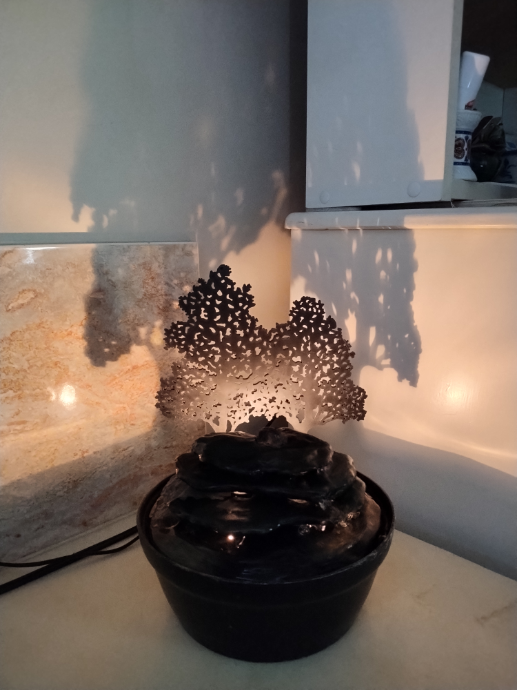 Small plastic fountain - Homedics 12W image indicator(4)