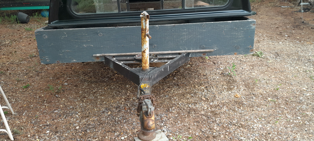 wood trailer, 10 ft 2 in by 6 ft 3 in