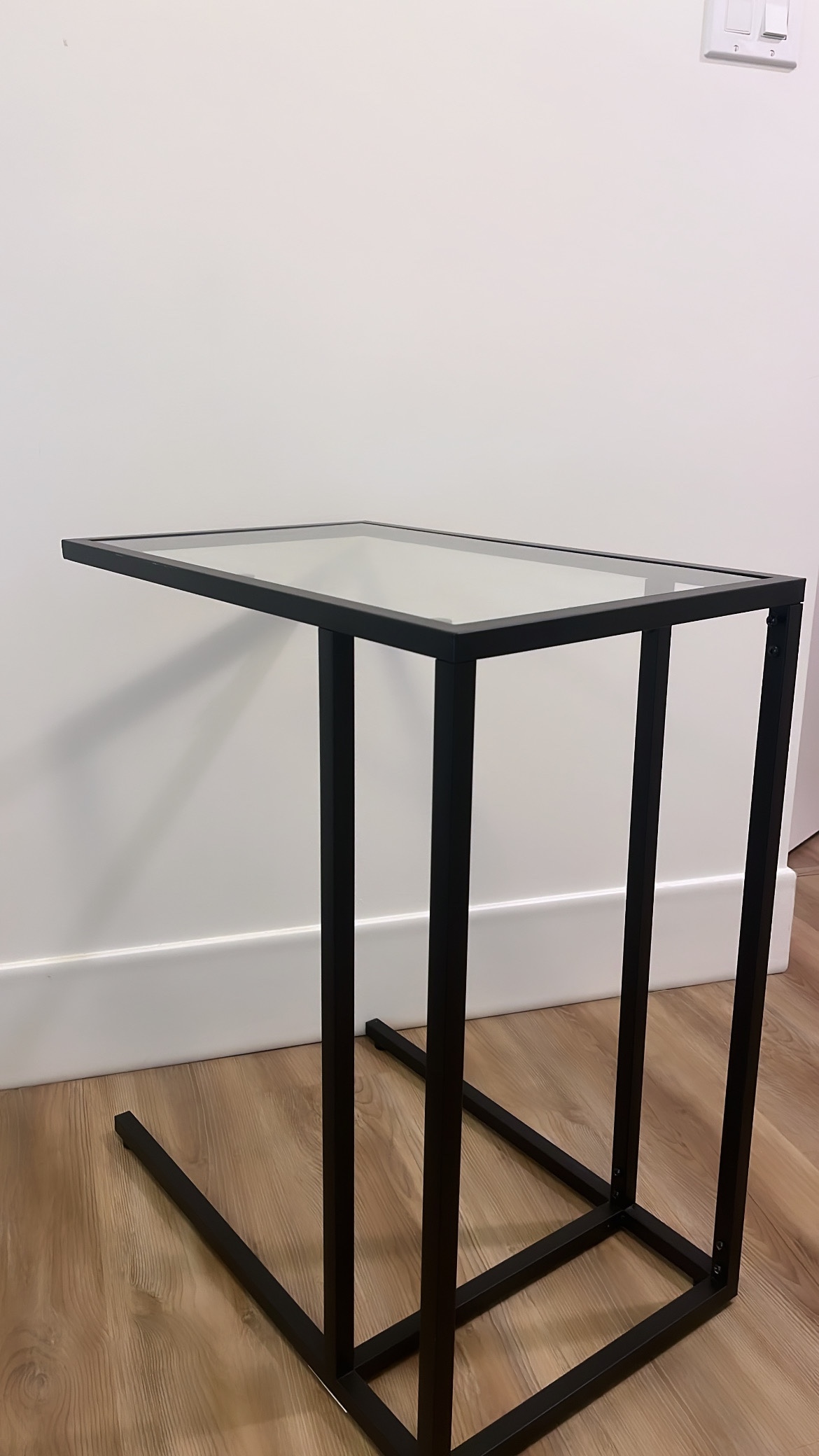 ikea coffee/laptop table - photo 2