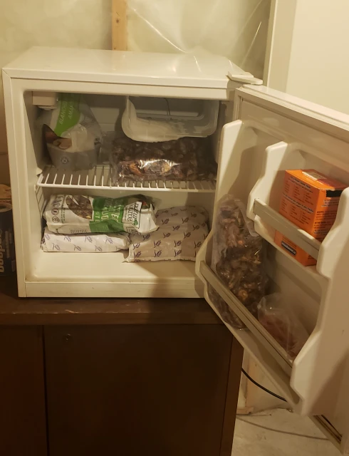 Small Haier Fridge - photo 2