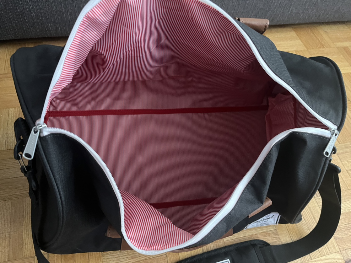 Large Hershel duffel bag in black and brown - photo 2