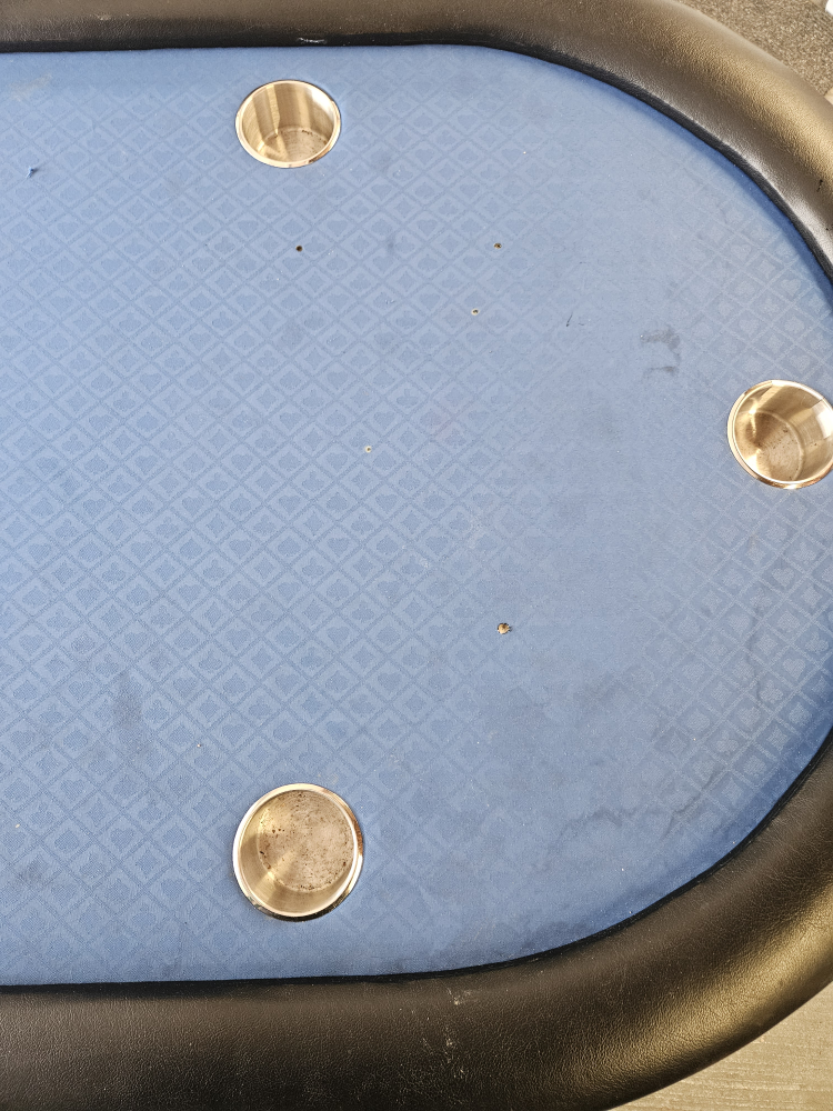 poker table - maple leafs - photo 3