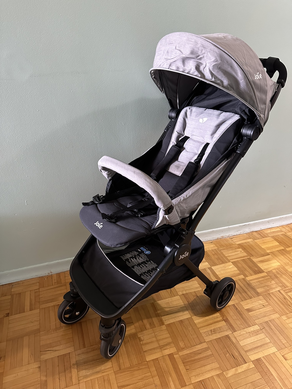 Joie Pact Lite Stroller with Travel Bag thumbnail