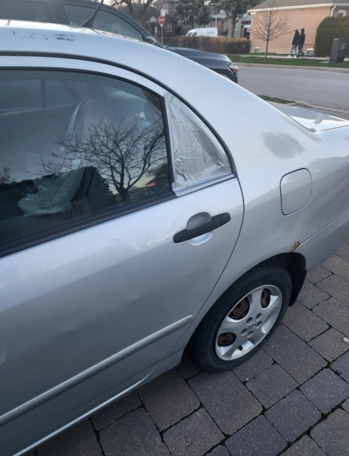 2007 Toyota Corolla manual Transmission. image indicator(3)