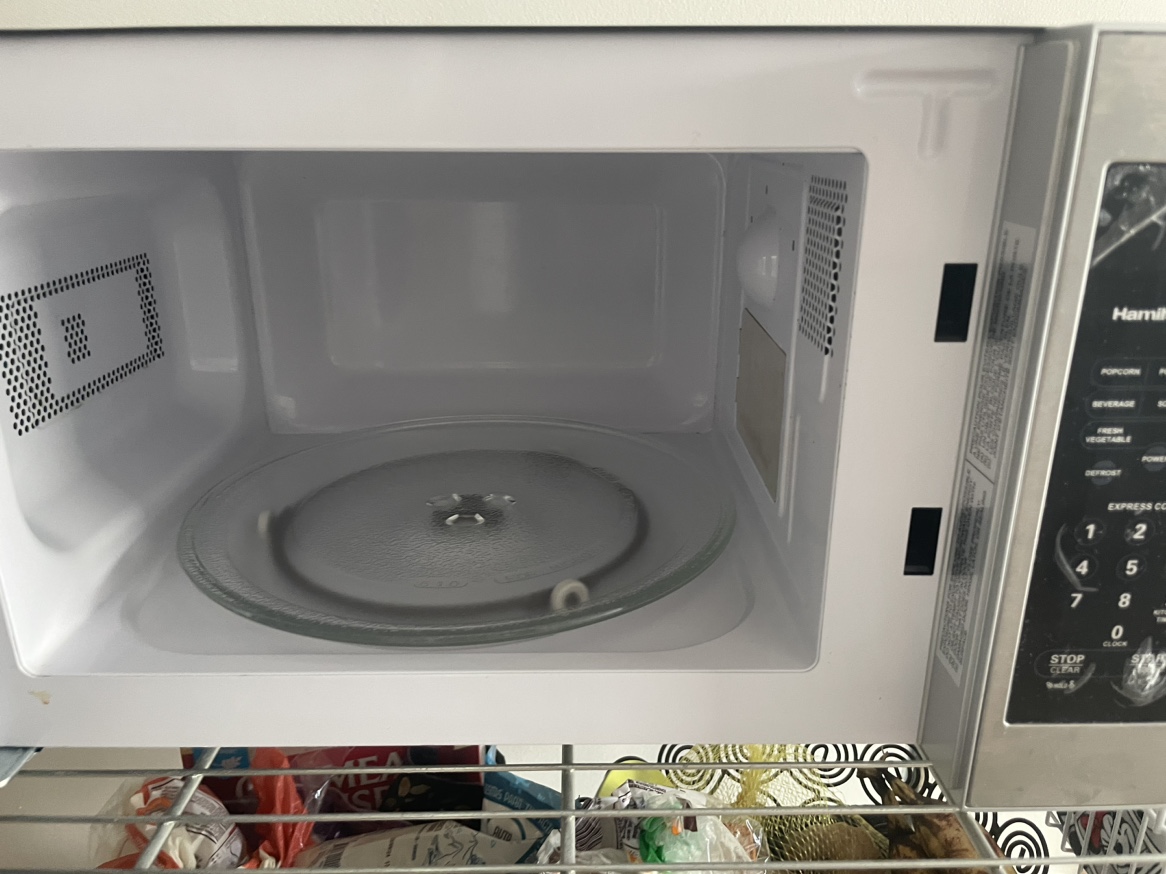 Microwave - photo 2