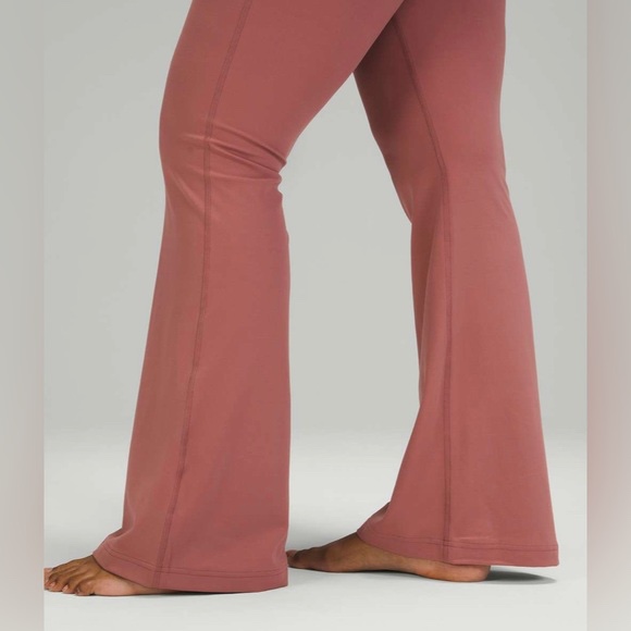Lululemon Pants - photo 2