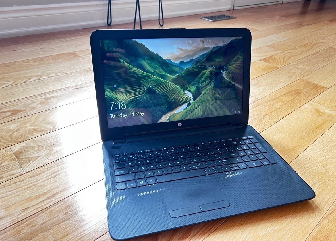 Windows 10 Laptop - 15 inch, 16 GB Ram, 512GB,