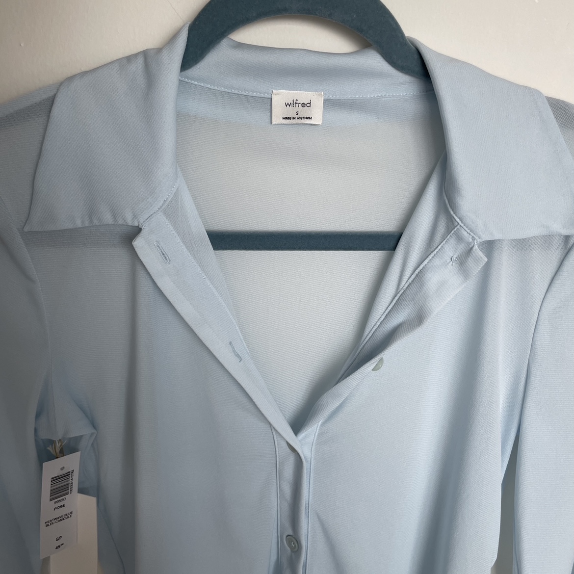 𝙉𝙀𝙒✨Aritzia Wilfred Pose Waist longsleeve image indicator(3)