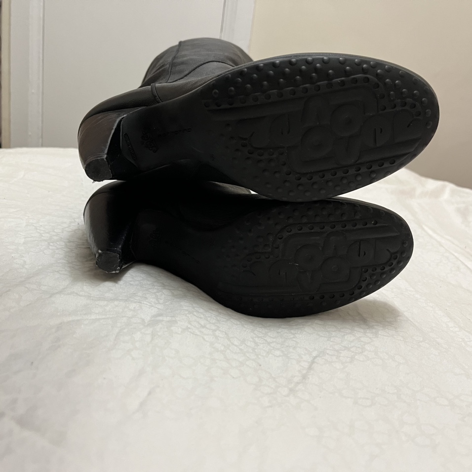 Fornarina Black Leather Boots size 39 image indicator(8)