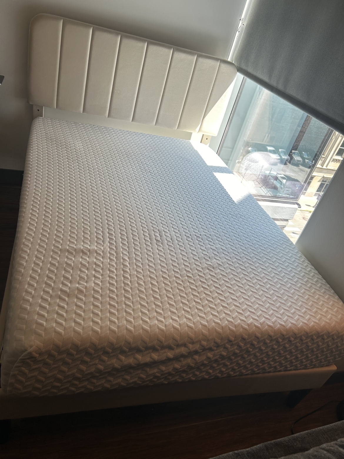 Full sized mattress - photo 2