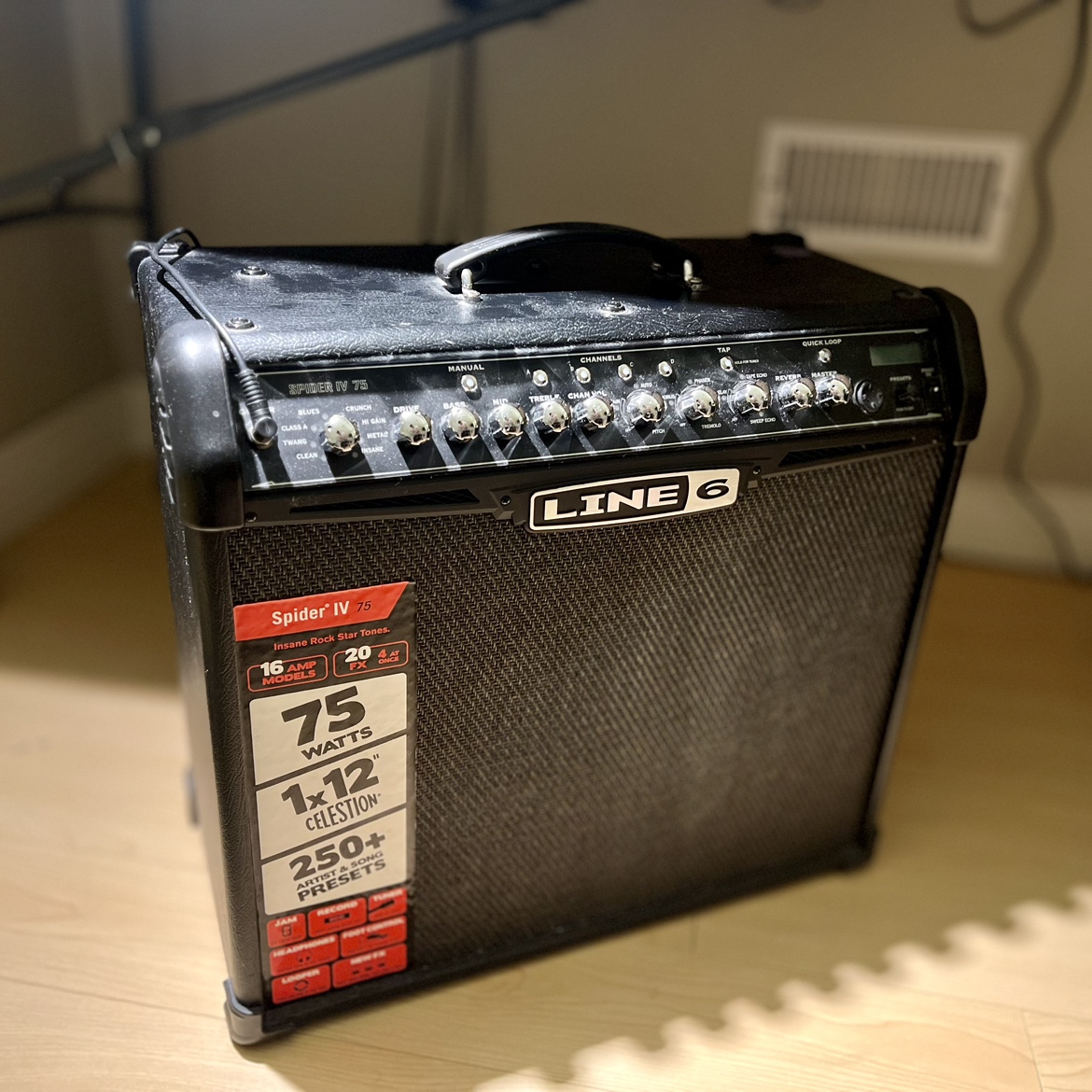 Guitar Amp - Line 6 Spider IV 75w