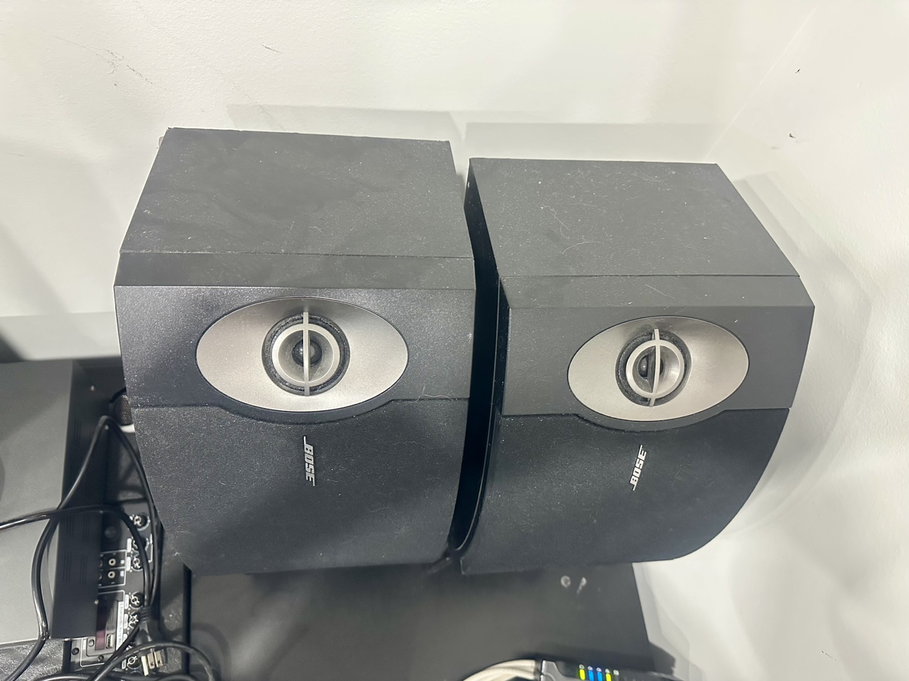 Boss V201 speakers - photo 3