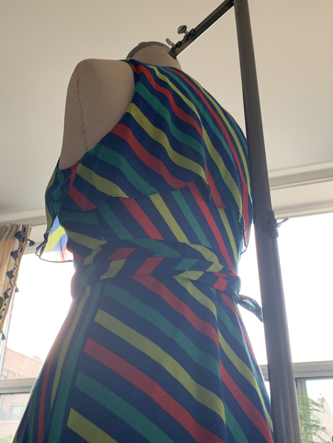 Striped wrap dress image indicator(3)