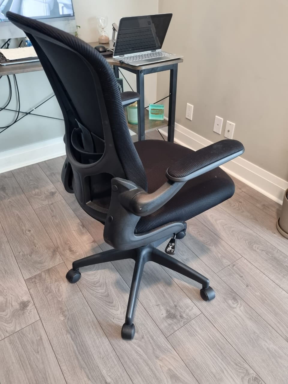 Office Chair Swivel Desk Chair with Lumbar Support - photo 2