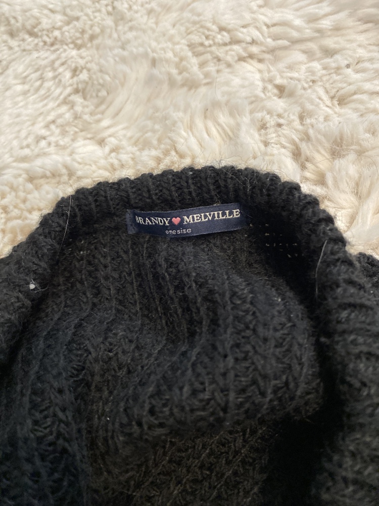 Brandy Melville sweater dress image indicator(2)