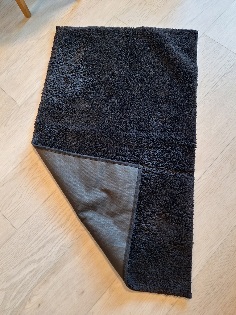 Bath mat rubber backing thumbnail