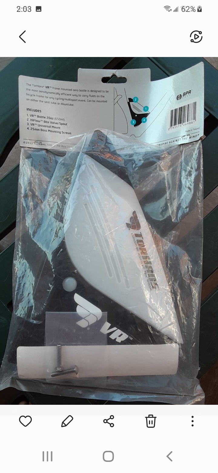 BIKE AND ASSORTED ACCESSORIES image indicator(5)