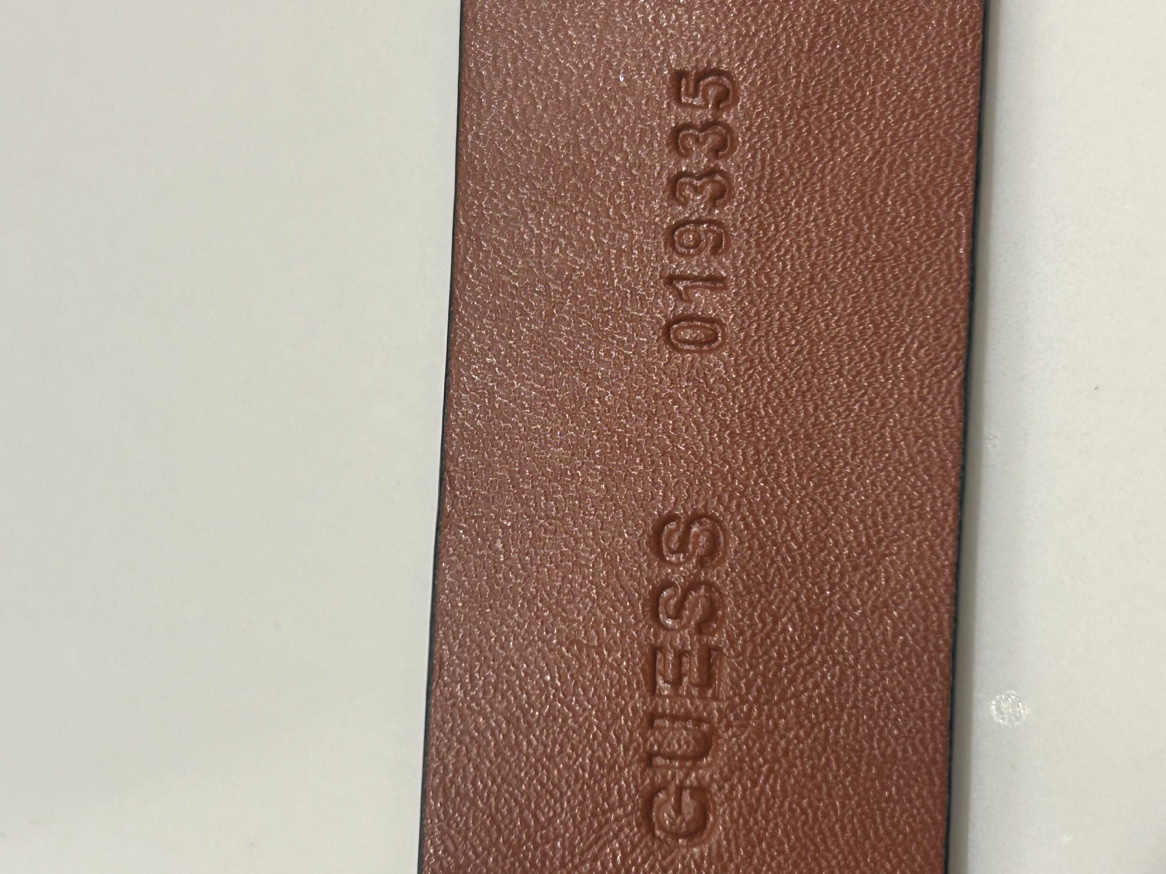 Guess belt with crystals all over buckle - photo 3