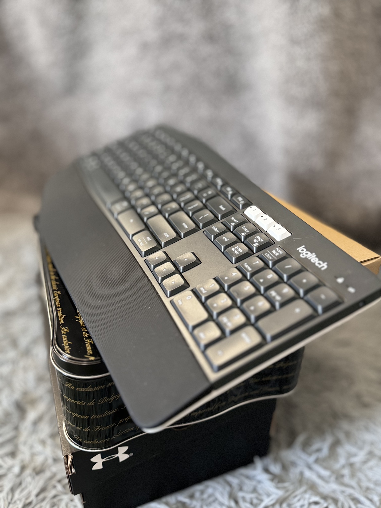 Logitech MK850 - Bluetooth Keyboard and Mouse - photo 3