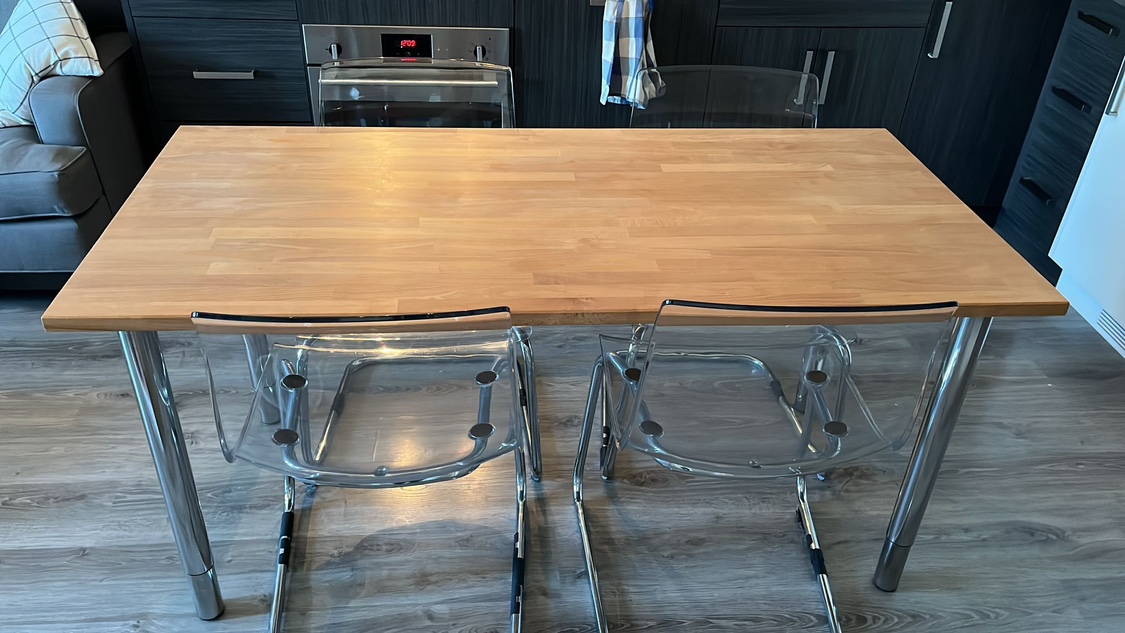 Solid wood table with adjustable legs - photo 3