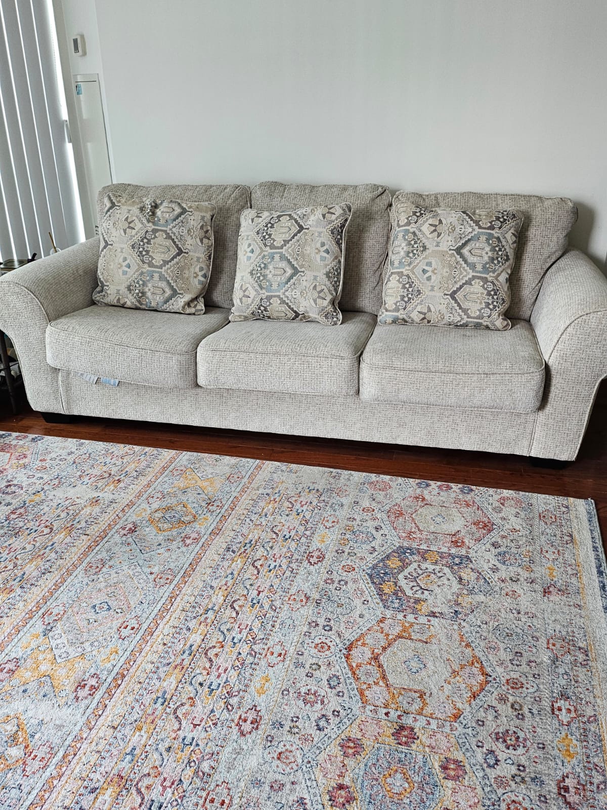 Colorful rug - photo 2