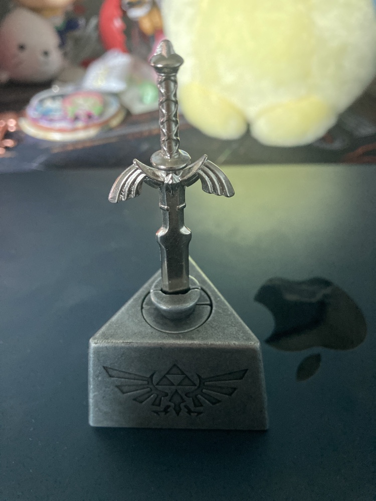 Zelda puzzle desk ornament