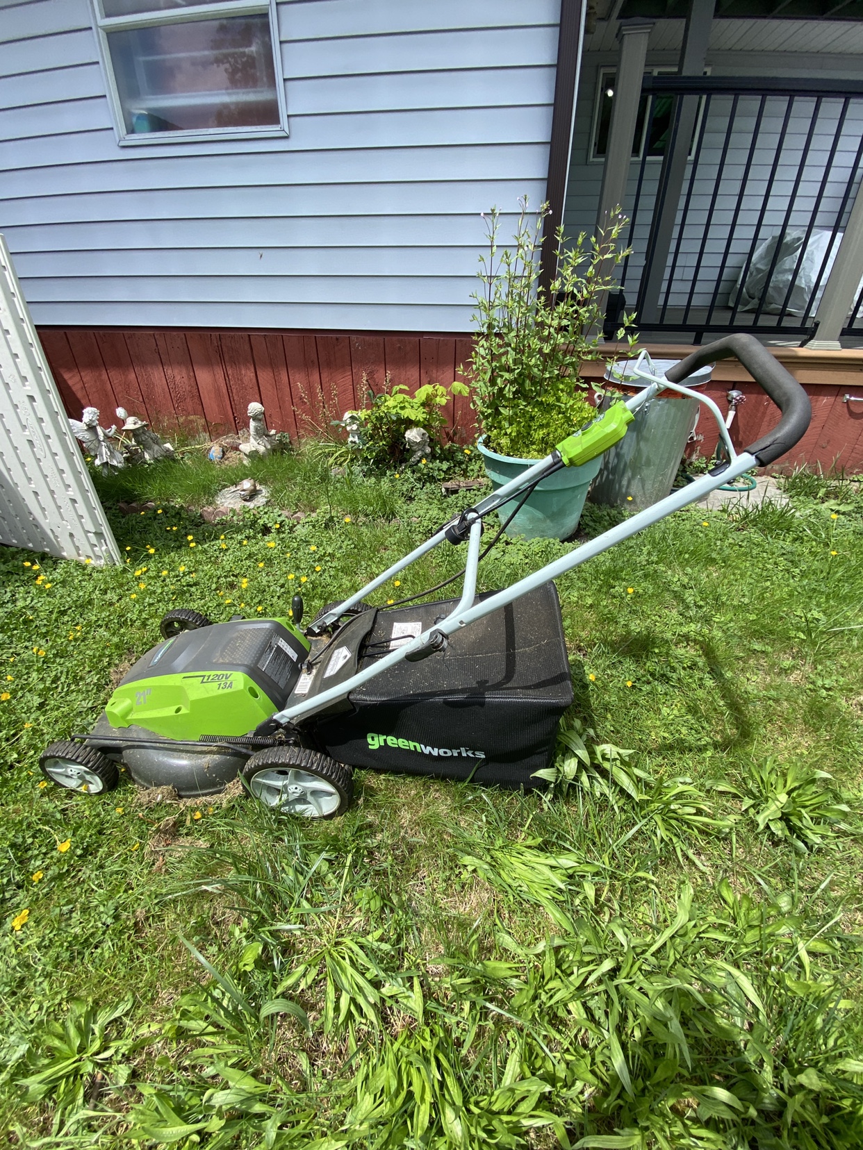 Electric lawn mower rear bagger