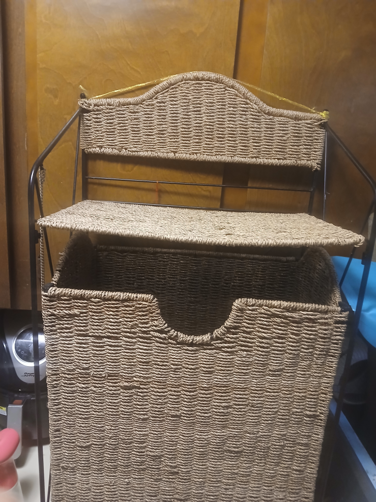 I am selling my vintage. Close basket - photo 4