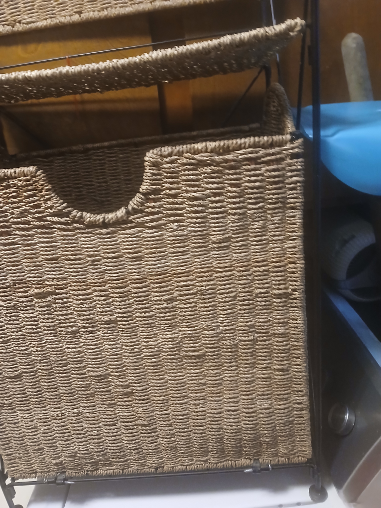 I am selling my vintage. Close basket - photo 5