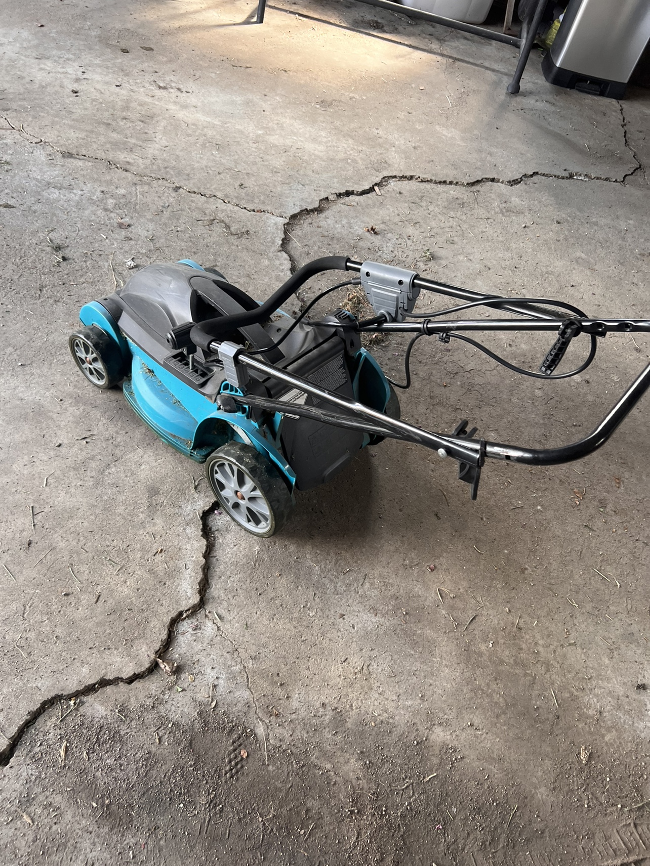 Electric Mower - photo 3