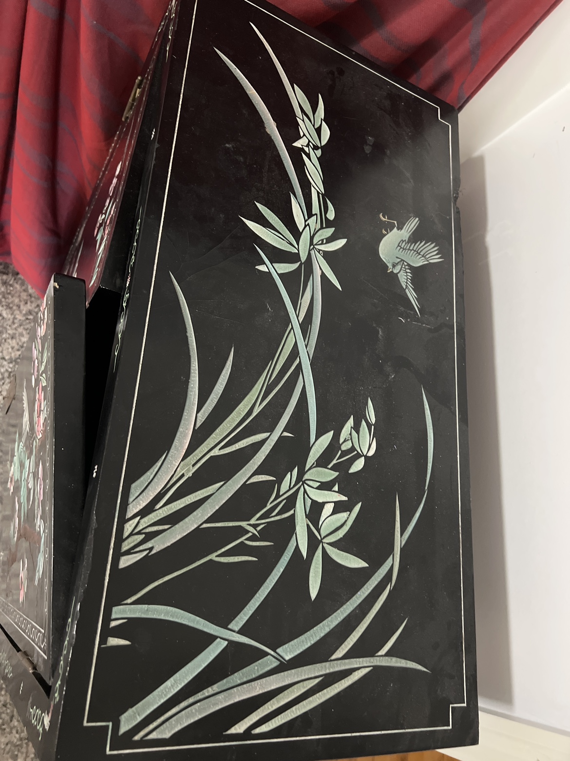 Chinese mini armoire - photo 2