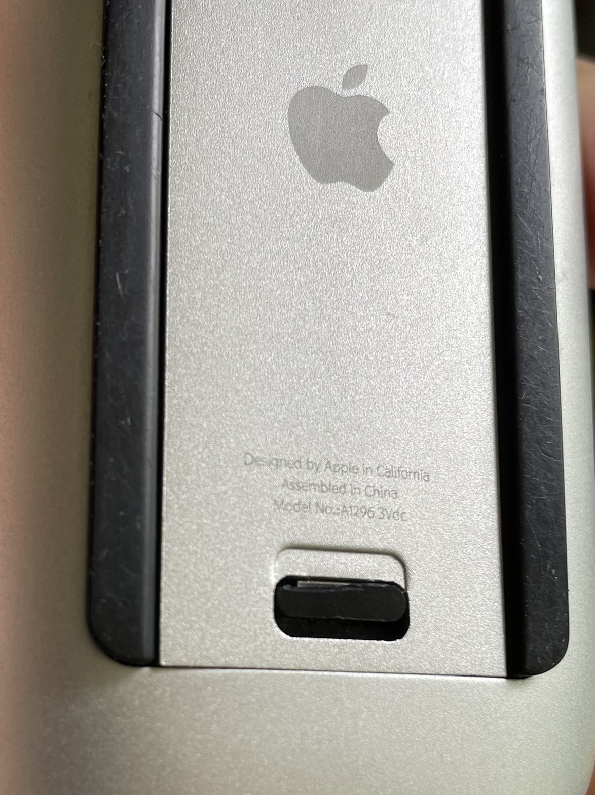 Magic Mouse Gen 1 image indicator(3)