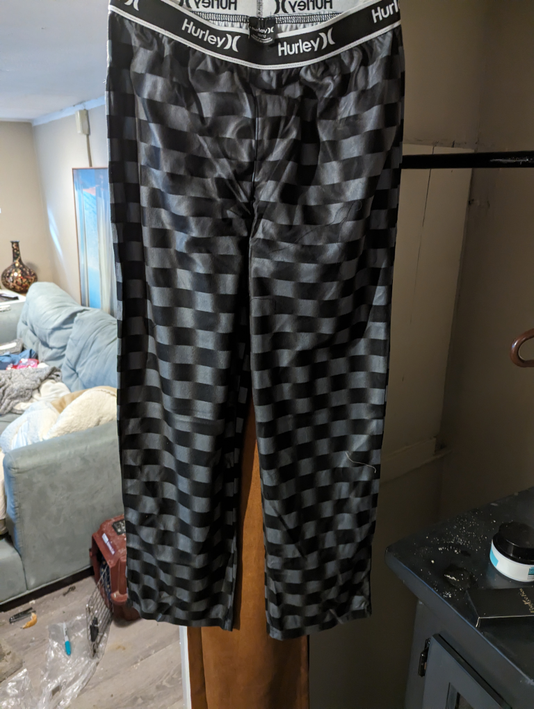freecycle boys Hurley pajamas - photo 4