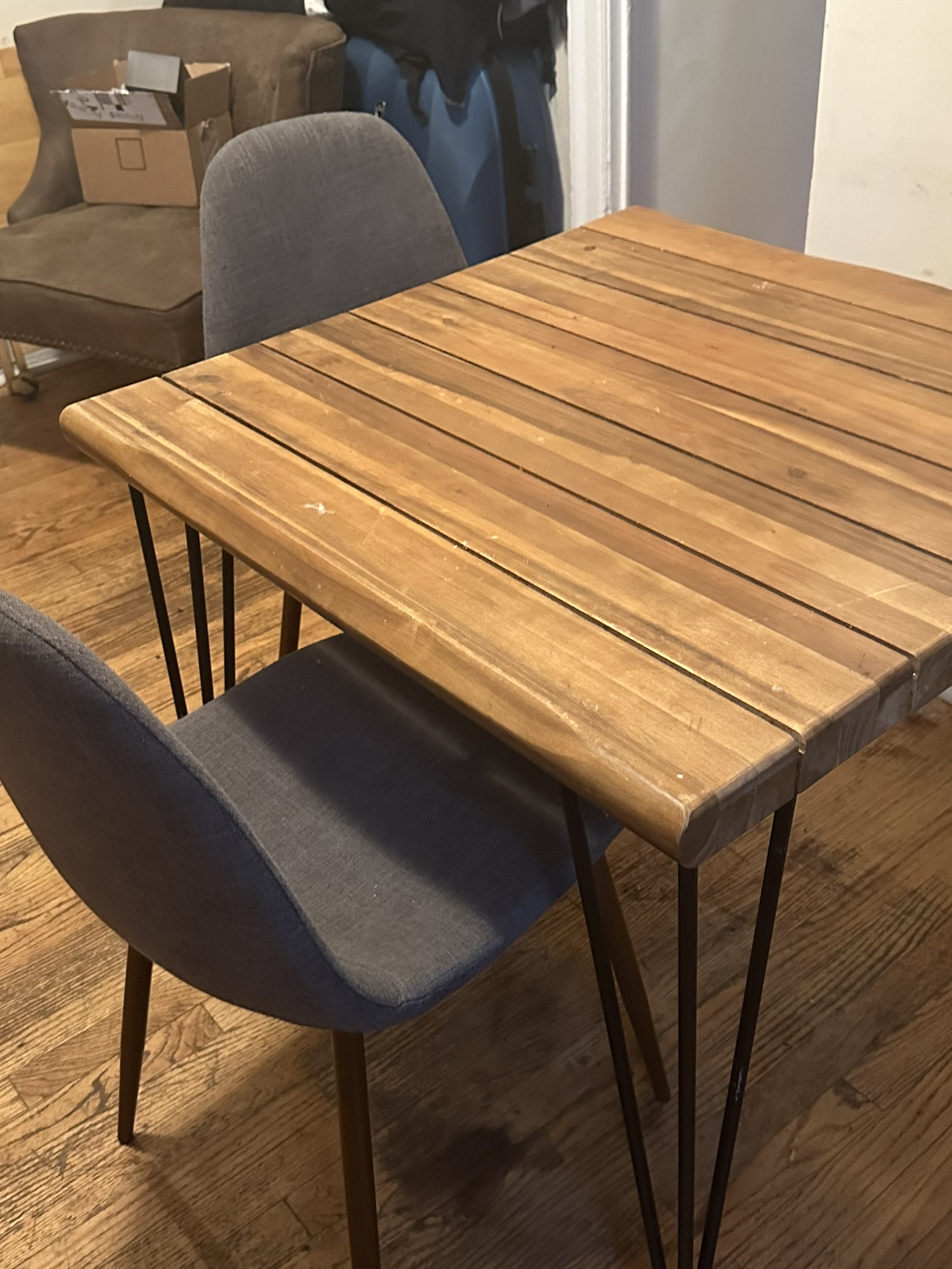 Dinner table + 2 chairs - photo 3
