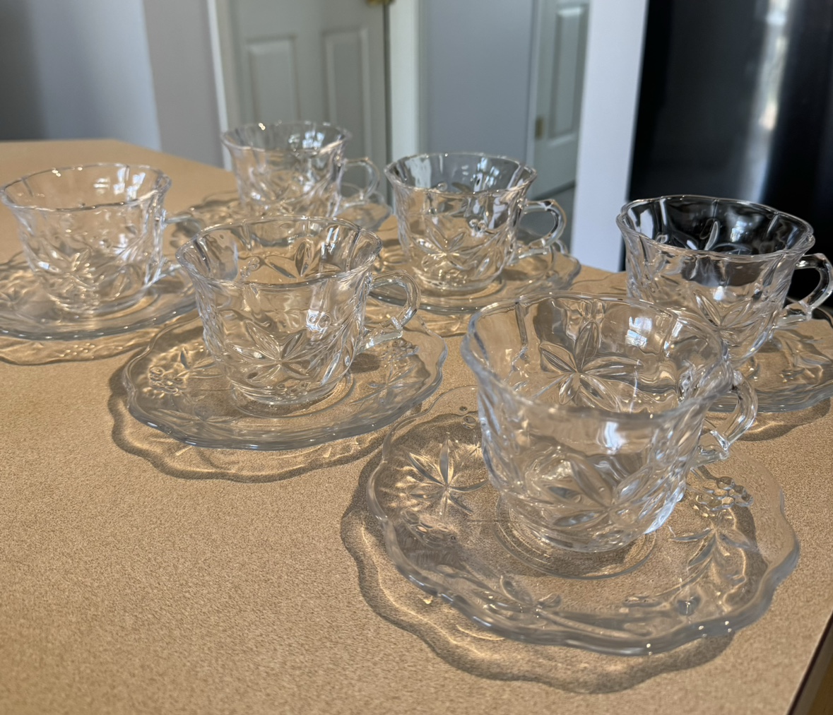Beautiful Antique Clear Tea Cups and Saucers - Set of 6 - photo 2