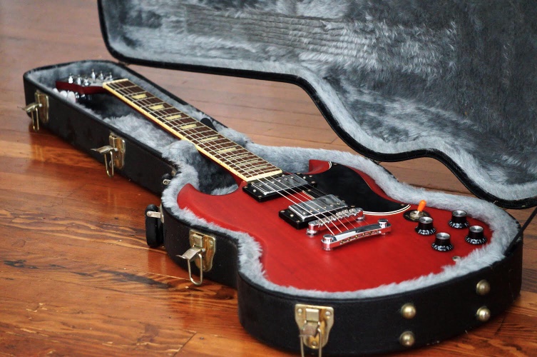 Epiphone SG electric guitar (red) + case - photo 3