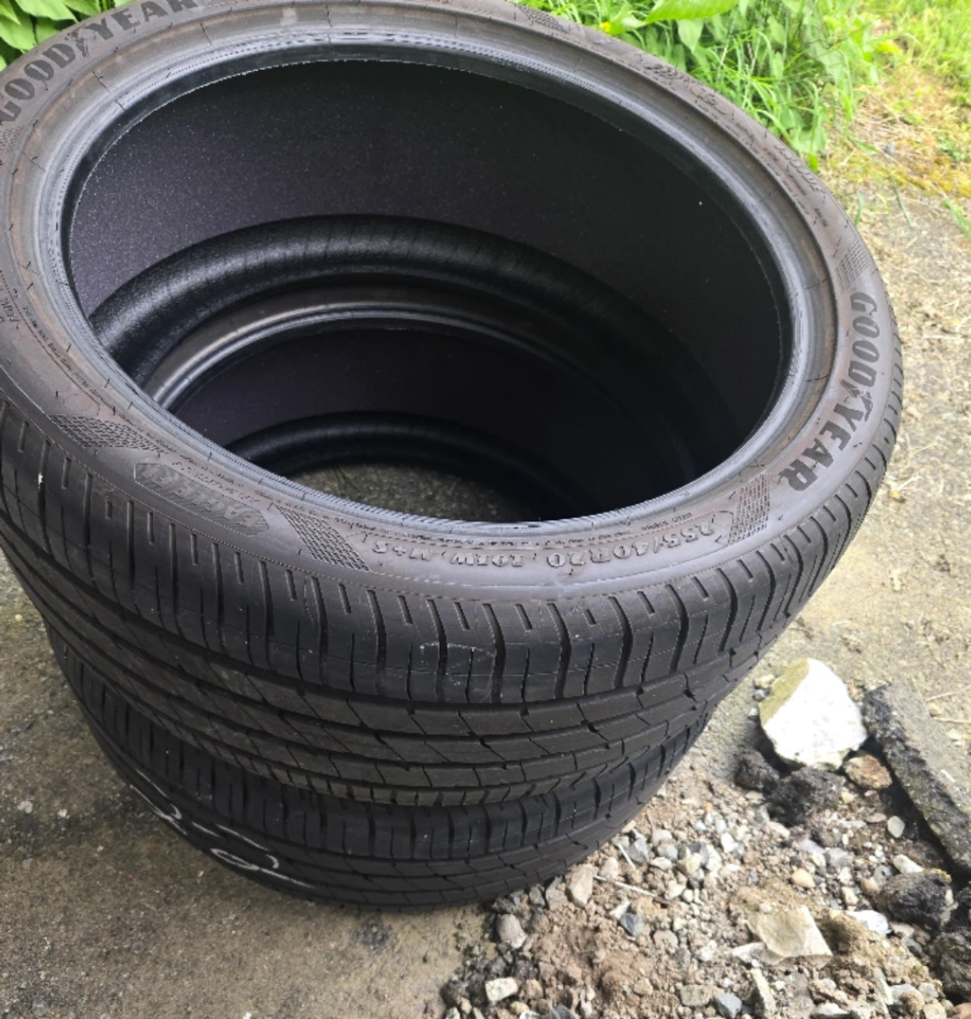 2 good working condition tesla tires thumbnail