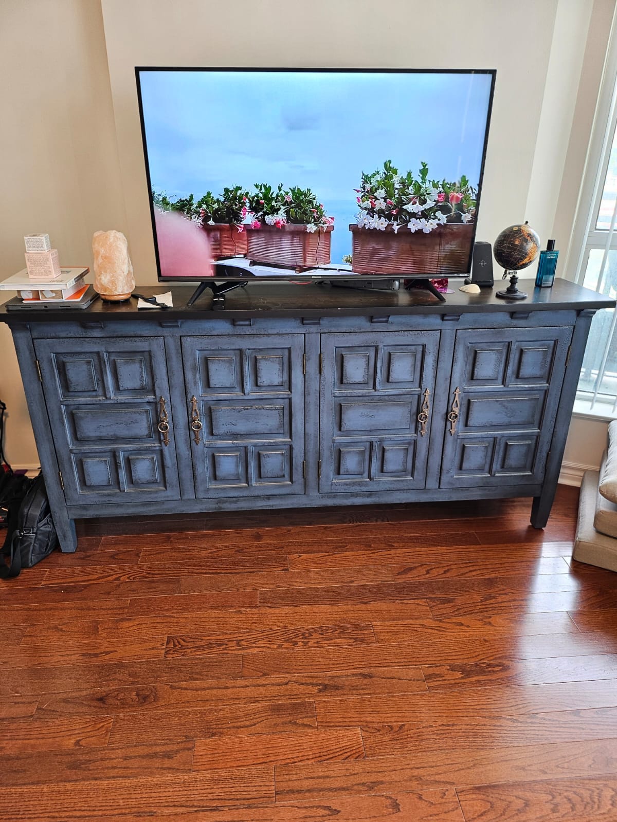 Living room cabinet