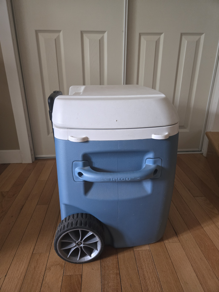 Igloo Cooler(Used) - photo 4