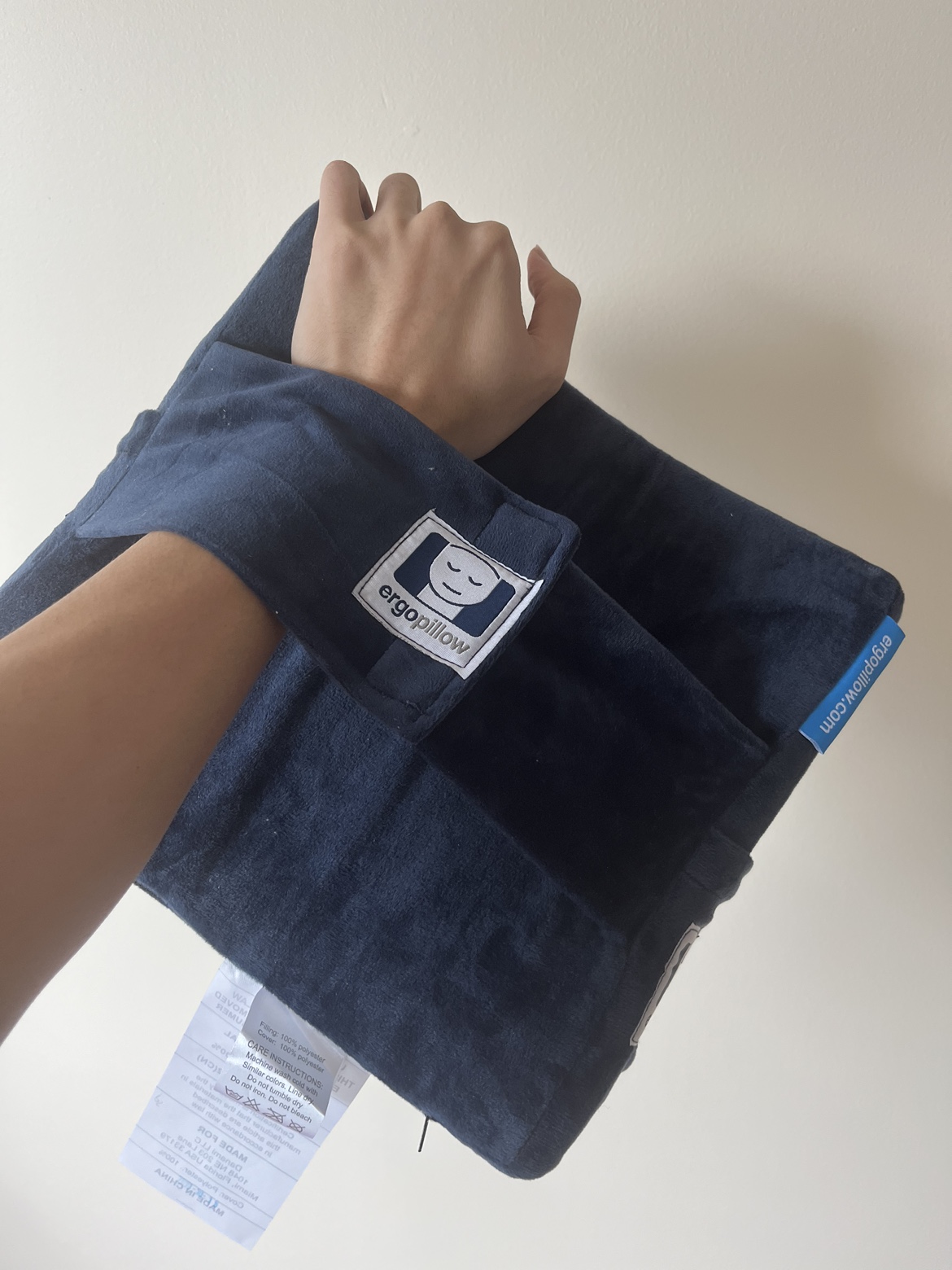 Brand new Ergo pillow - photo 3