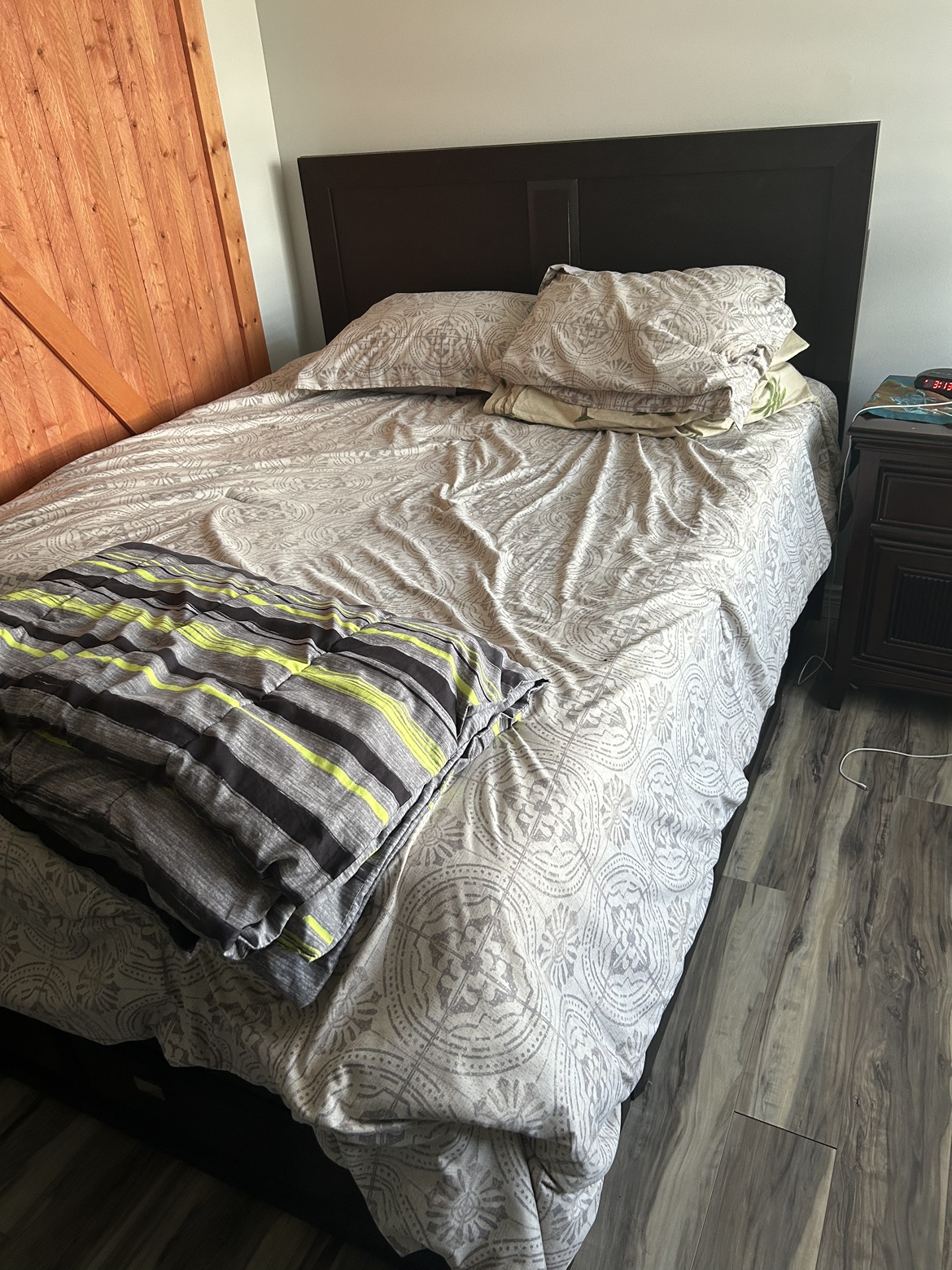 Queen bed frame no mattress